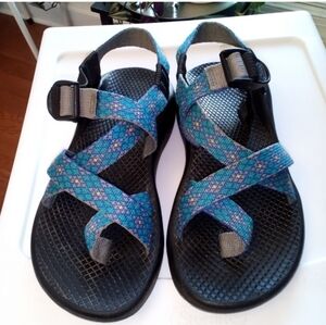 Chaco Women's Blue & Gray Strappy Sandals 6 Aztec Southwestern Print Hiking